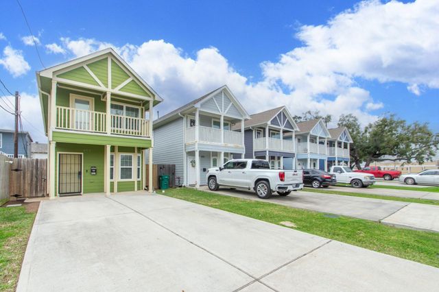 404 Spooner Street, Pasadena, TX 77506