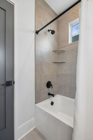 32 Sutherland Court, Charleston, SC 29403