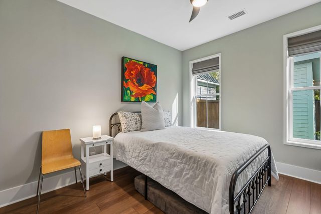 32 Sutherland Court, Charleston, SC 29403