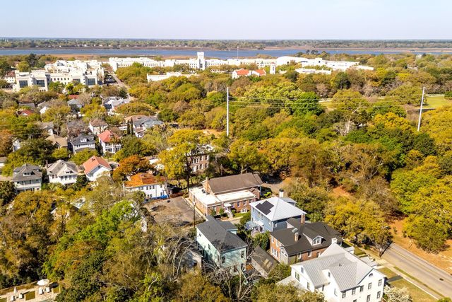 32 Sutherland Court, Charleston, SC 29403