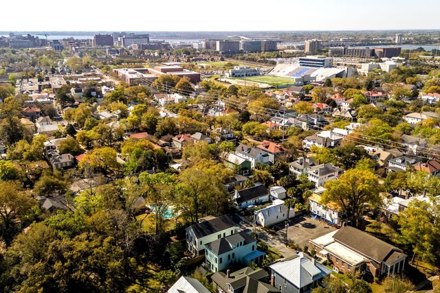 32 Sutherland Court, Charleston, SC 29403