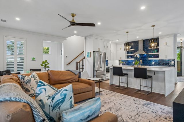 32 Sutherland Court, Charleston, SC 29403