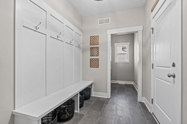 7351 Wind Stone Drive, Hudsonville, MI 49426