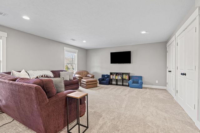 7351 Wind Stone Drive, Hudsonville, MI 49426