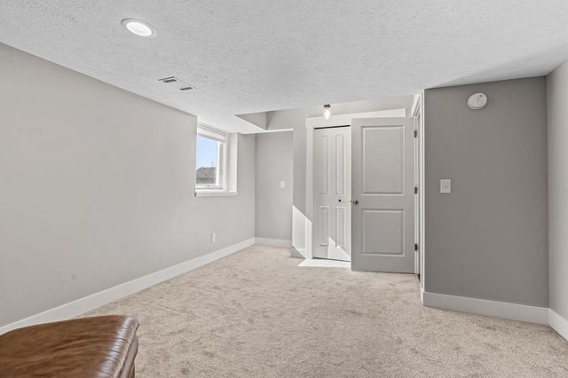 7351 Wind Stone Drive, Hudsonville, MI 49426