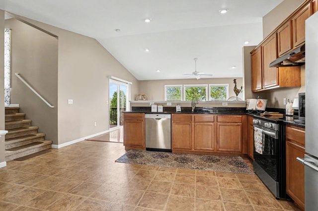 8837 Geiser Grove, Richland, MI 49083