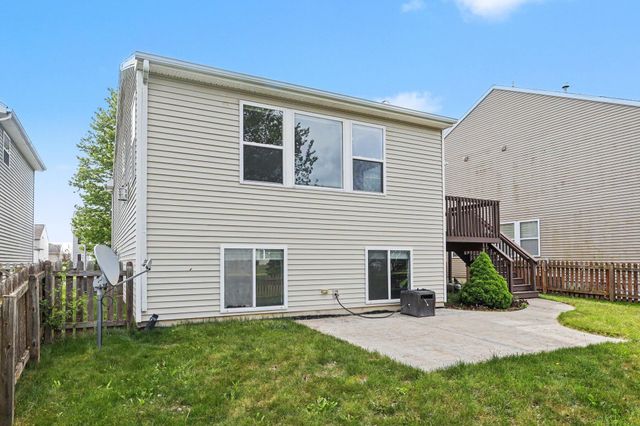 8837 Geiser Grove, Richland, MI 49083