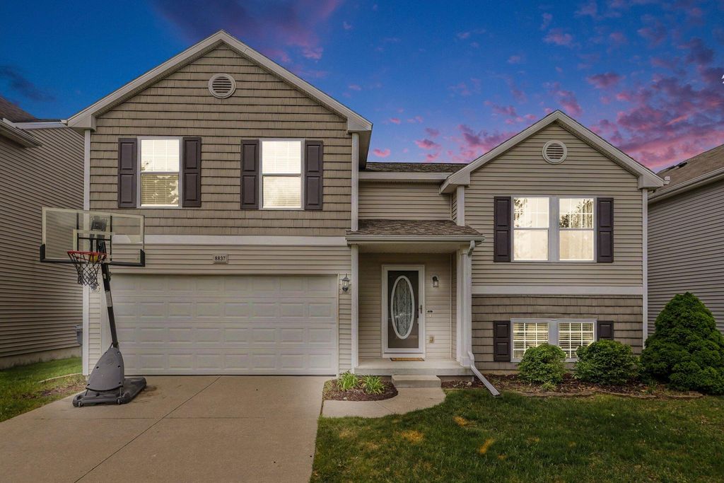 8837 Geiser Grove, Richland, MI 49083