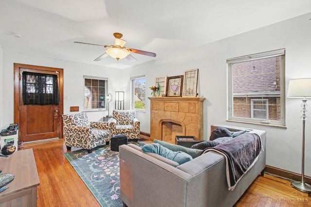 3058 Penrose Place, Cincinnati, OH 45211
