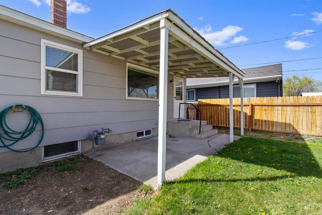 412 Madison St, Twin Falls, ID 83301