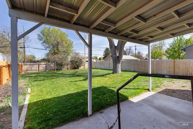 412 Madison St, Twin Falls, ID 83301