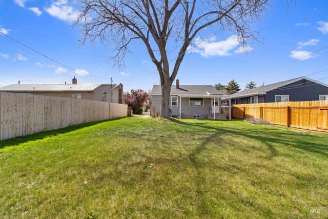 412 Madison St, Twin Falls, ID 83301