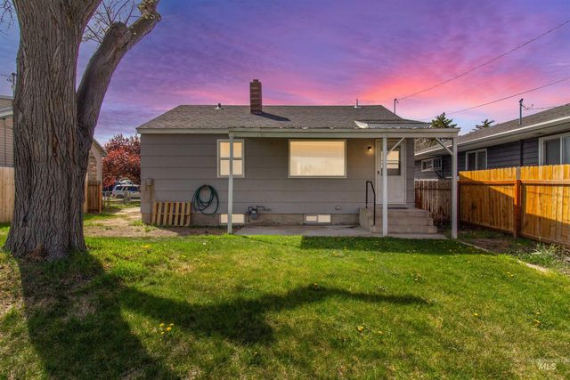412 Madison St, Twin Falls, ID 83301