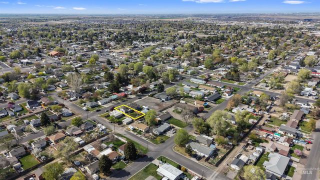 412 Madison St, Twin Falls, ID 83301