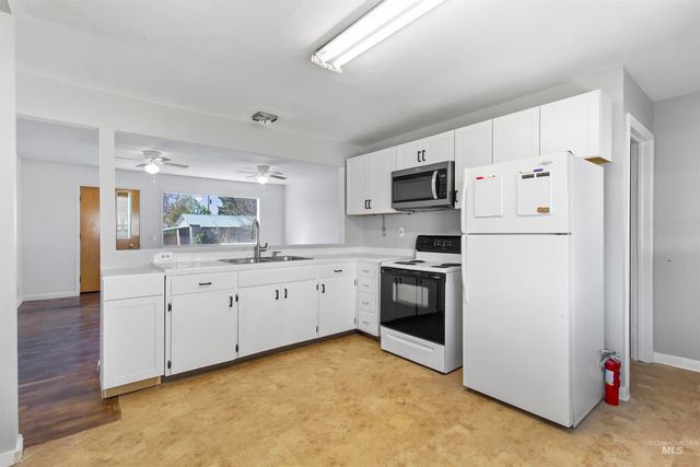 412 Madison St, Twin Falls, ID 83301