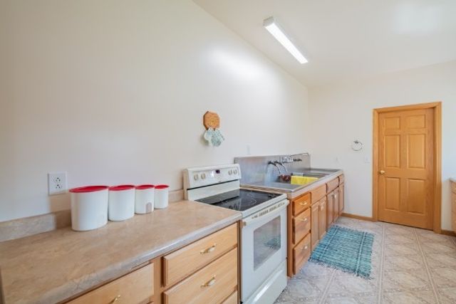 12300 David Crockett Pkwy, W, Belvidere, TN 37306