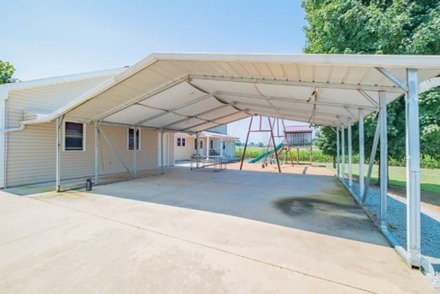 12300 David Crockett Pkwy, W, Belvidere, TN 37306