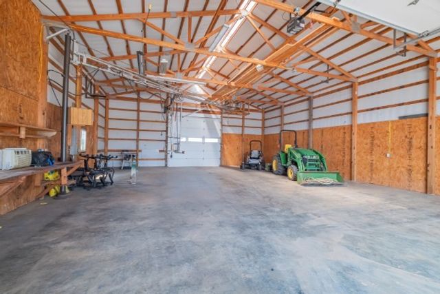 12300 David Crockett Pkwy, W, Belvidere, TN 37306