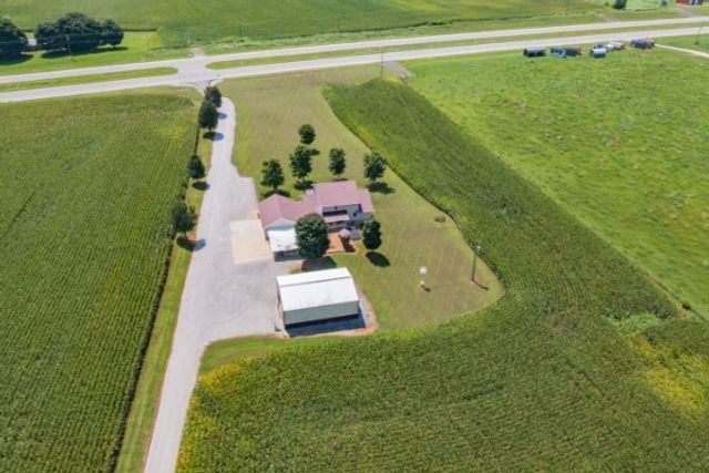 12300 David Crockett Pkwy, W, Belvidere, TN 37306