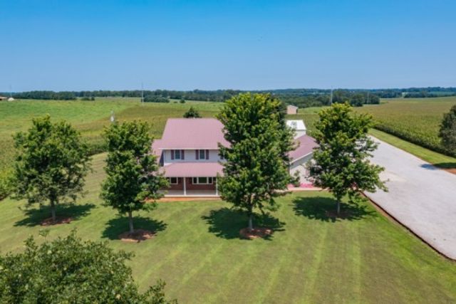 12300 David Crockett Pkwy, W, Belvidere, TN 37306