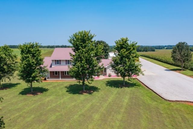 12300 David Crockett Pkwy, W, Belvidere, TN 37306