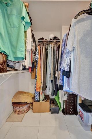 231 E Lantana Road 204, Lantana, FL 33462