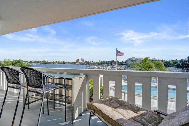 231 E Lantana Road 204, Lantana, FL 33462