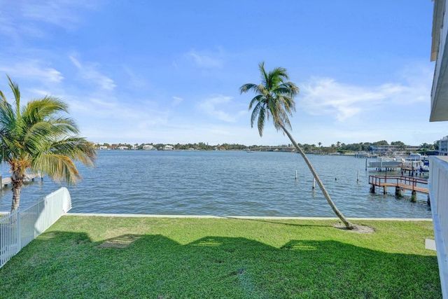231 E Lantana Road 204, Lantana, FL 33462