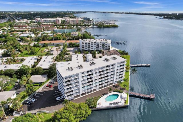 231 E Lantana Road 204, Lantana, FL 33462