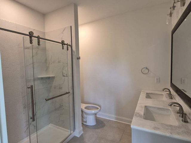 708 East Avenue, Chattanooga, TN 37411