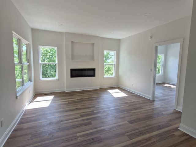 708 East Avenue, Chattanooga, TN 37411