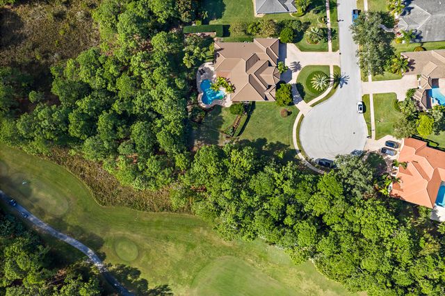 2609 SW Mayacoo Way E, Palm City, FL 34990