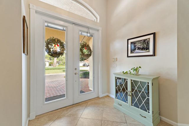 2609 SW Mayacoo Way E, Palm City, FL 34990