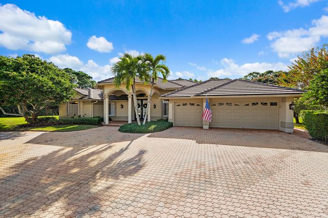 2609 SW Mayacoo Way E, Palm City, FL 34990