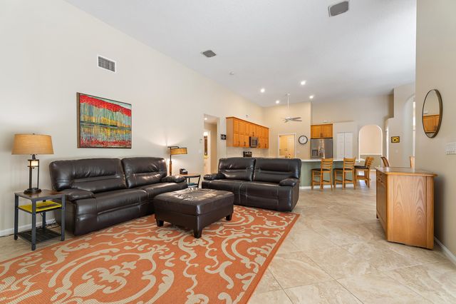 2609 SW Mayacoo Way E, Palm City, FL 34990