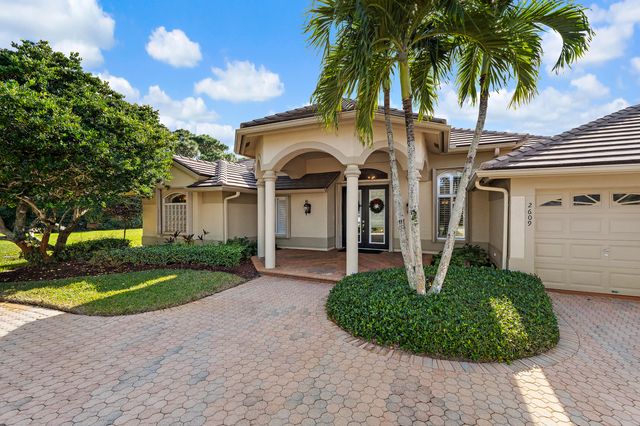 2609 SW Mayacoo Way E, Palm City, FL 34990