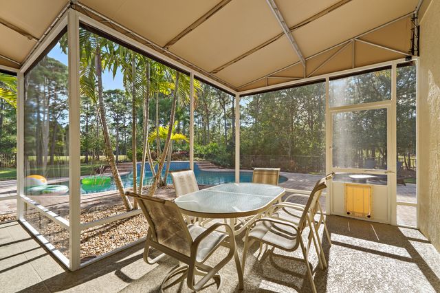 2609 SW Mayacoo Way E, Palm City, FL 34990