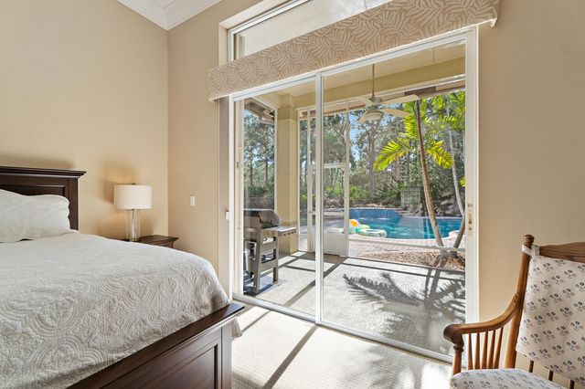 2609 SW Mayacoo Way E, Palm City, FL 34990