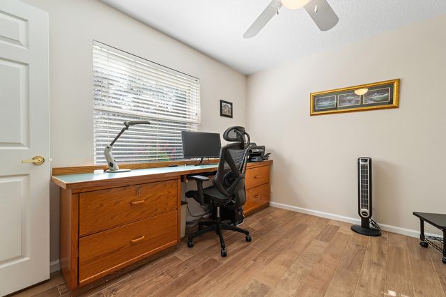 2609 SW Mayacoo Way E, Palm City, FL 34990