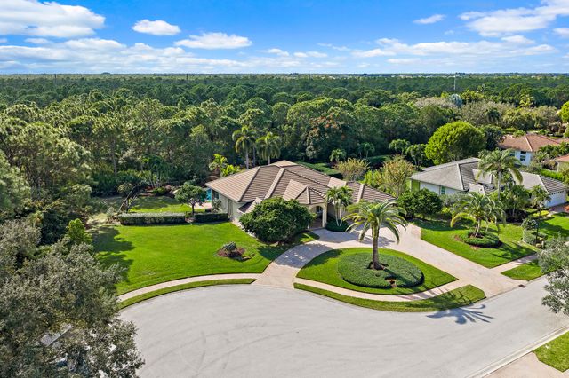 2609 SW Mayacoo Way E, Palm City, FL 34990