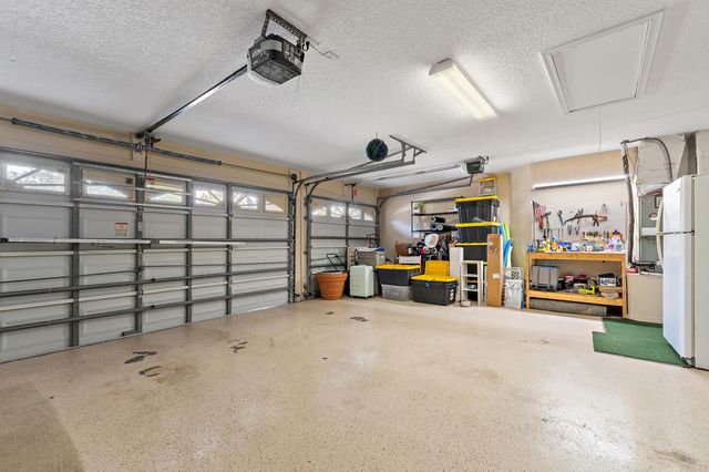 2609 SW Mayacoo Way E, Palm City, FL 34990