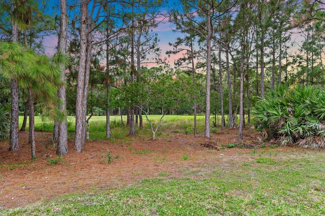 2609 SW Mayacoo Way E, Palm City, FL 34990