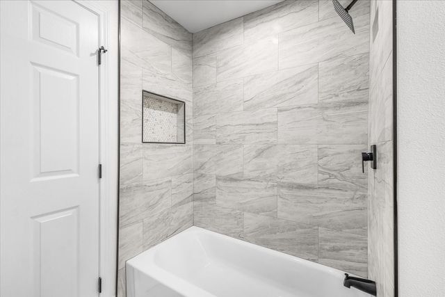 8320 Redonda Street, White Settlement, TX 76108