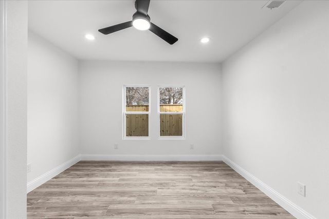 8320 Redonda Street, White Settlement, TX 76108