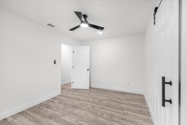 8320 Redonda Street, White Settlement, TX 76108