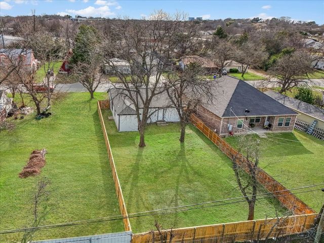 8320 Redonda Street, White Settlement, TX 76108