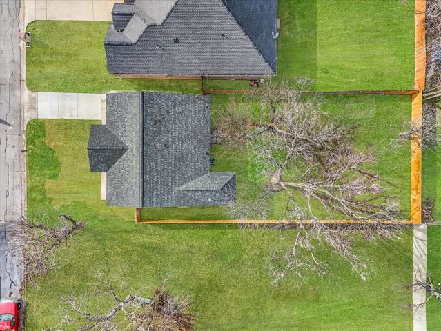 8320 Redonda Street, White Settlement, TX 76108