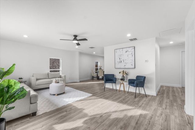 8320 Redonda Street, White Settlement, TX 76108