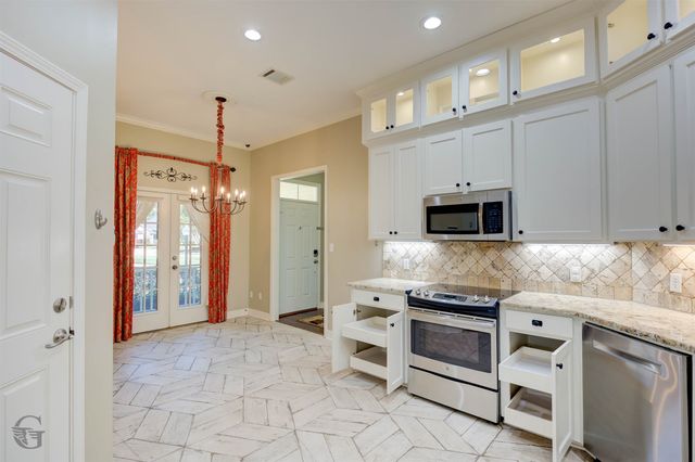 204 Afton Place, Bossier City, LA 71112