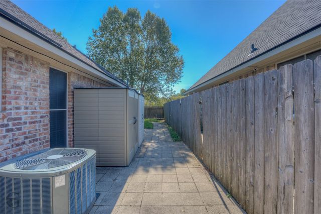 204 Afton Place, Bossier City, LA 71112